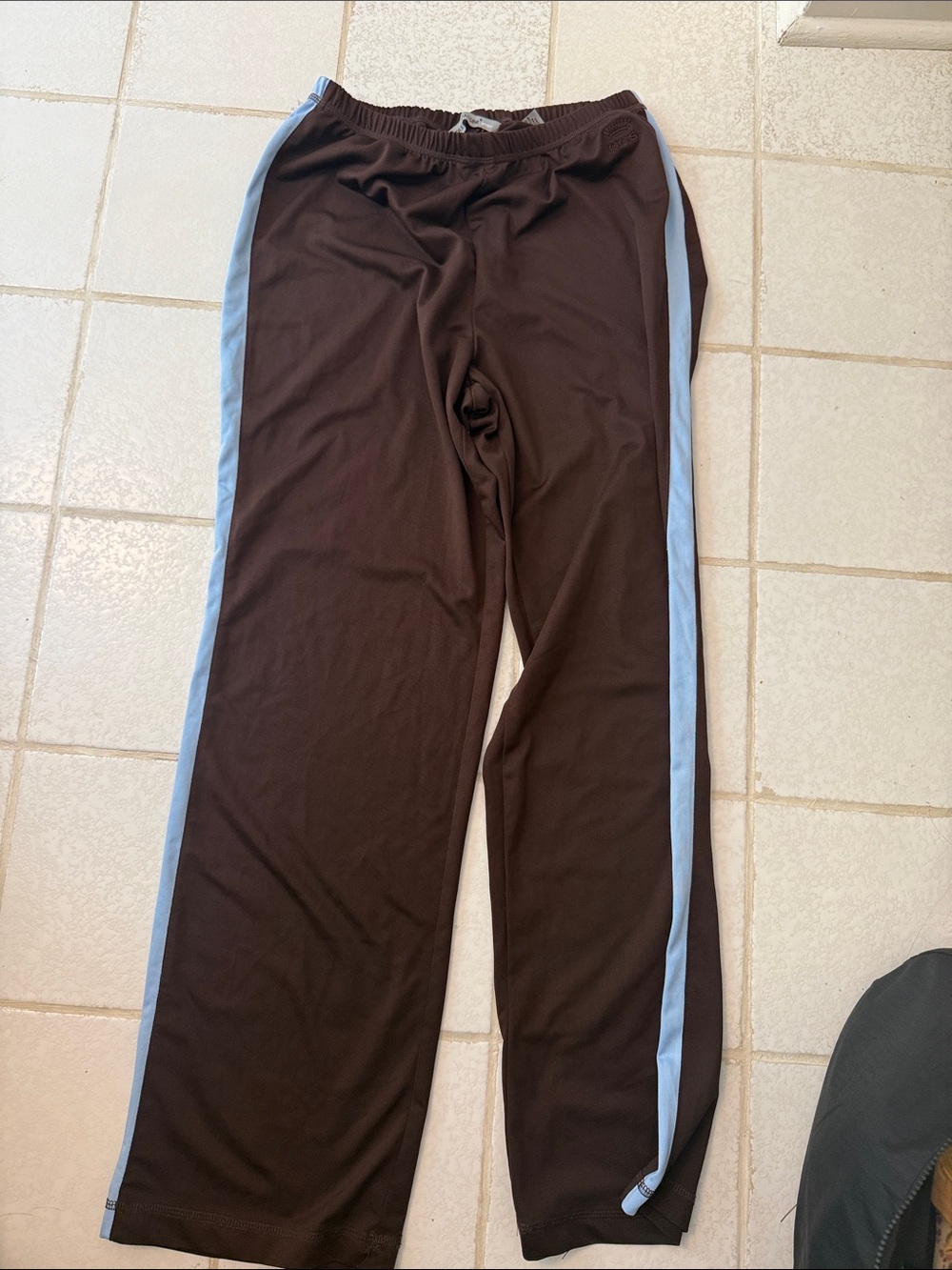 Oleg Cassini Sport Brown Sweatpants with Light Blue Side Stripes